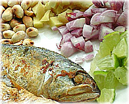  สูตรอาหารไทย : เมี่ยงปลาทูทอด